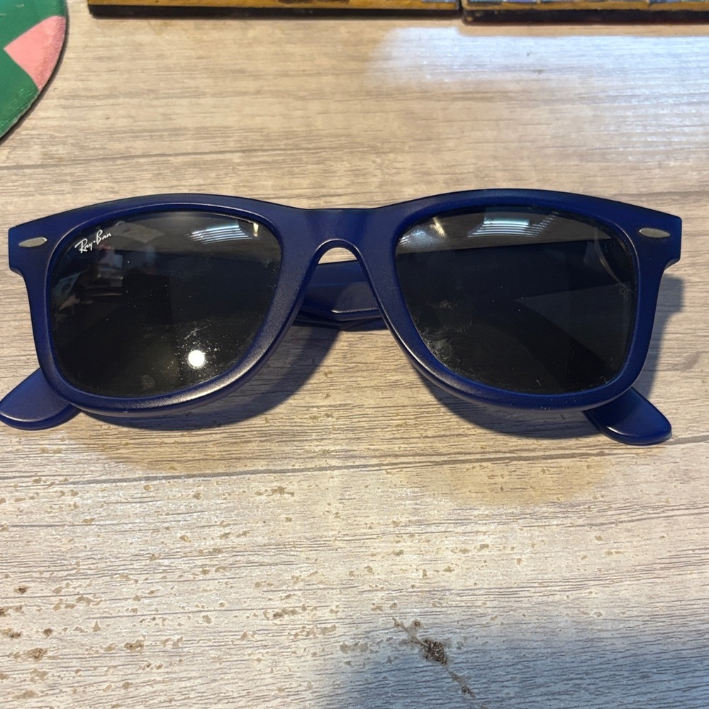 Ray-Ban Classic Navy Sunglasses